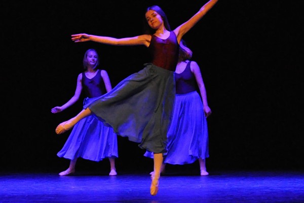 Moderne Dans og Klassisk Ballet
